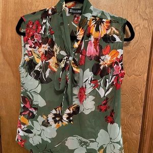 Bow Tie Sleeveless Blouse
